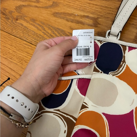 NWT Coach Women’s Multicolor Purse - Picture 2 of 8